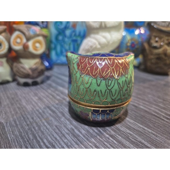1970's Vintage Owl Trinket Jewelry Ring Box Brass Cloisonne Enamel 2" Tall (C) - Picture 2 of 7